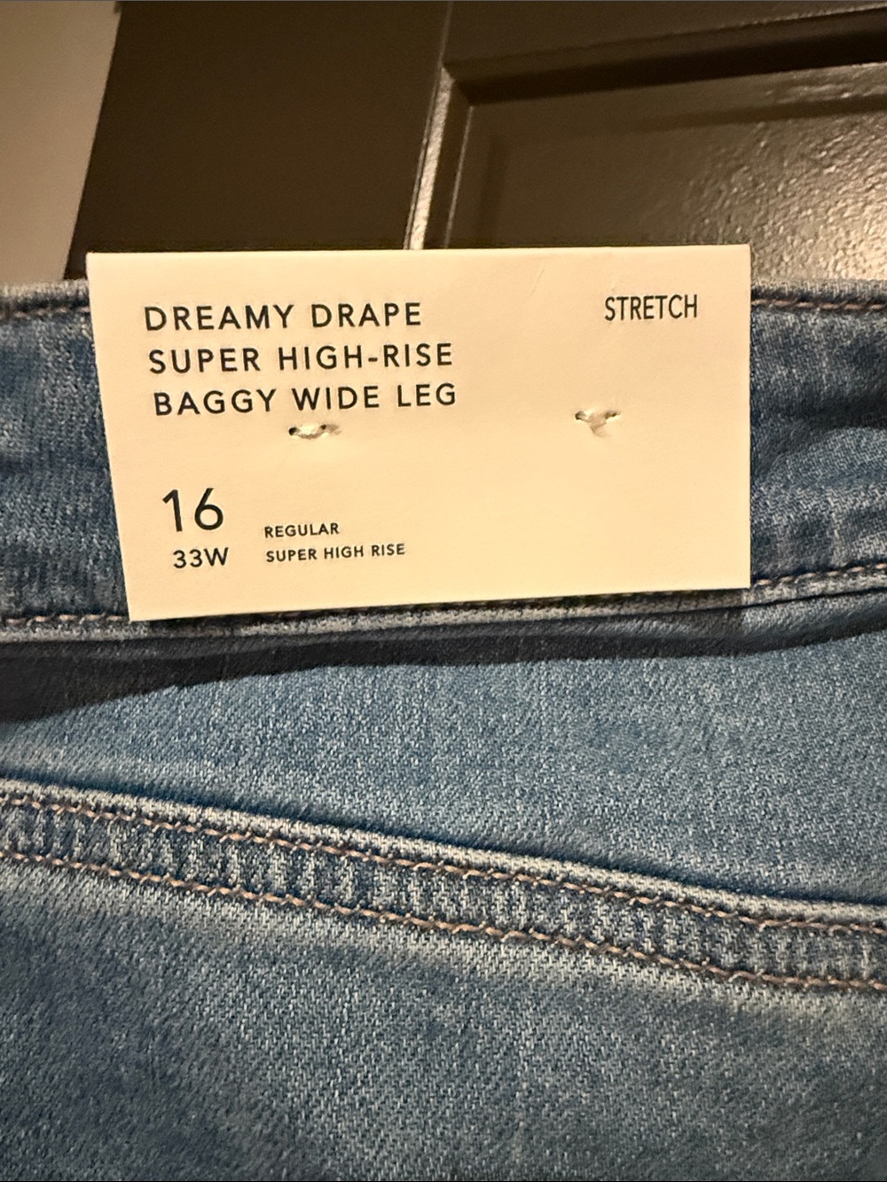 American Eagle Light Blue Cargo Jeans for Women - Picture 2 of 3